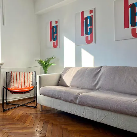 Apartament 2 Bedrooms In The Heart Of The *