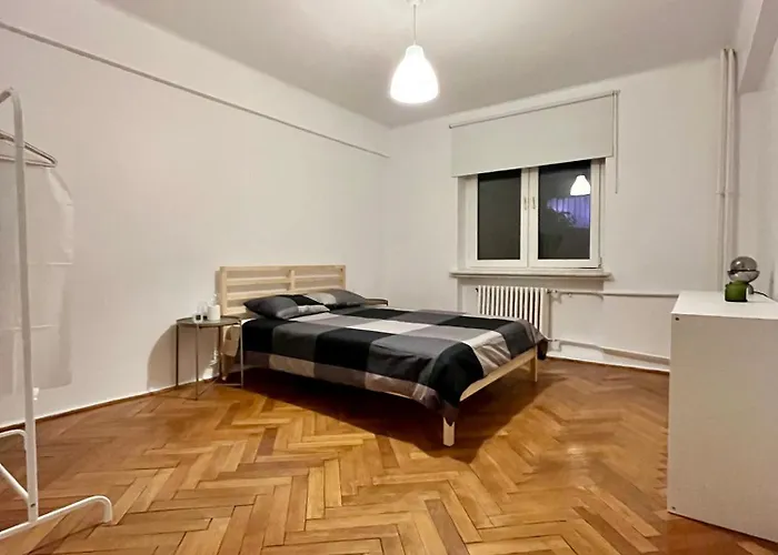 Апартаменты 2 Bedrooms In The Heart Of The *