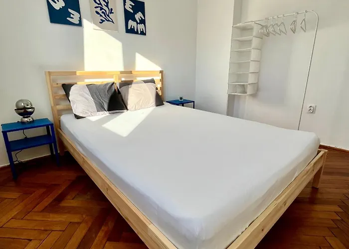 2 Bedrooms In The Heart Of The Appartement *