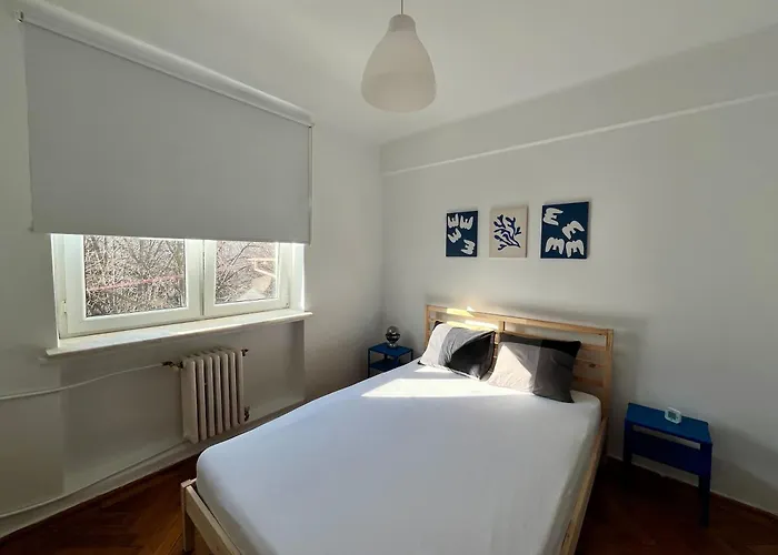 Апартаменты 2 Bedrooms In The Heart Of The